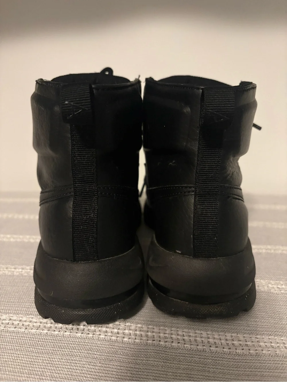 Nike Kids Black Leather High-Top Lace-Up Boots